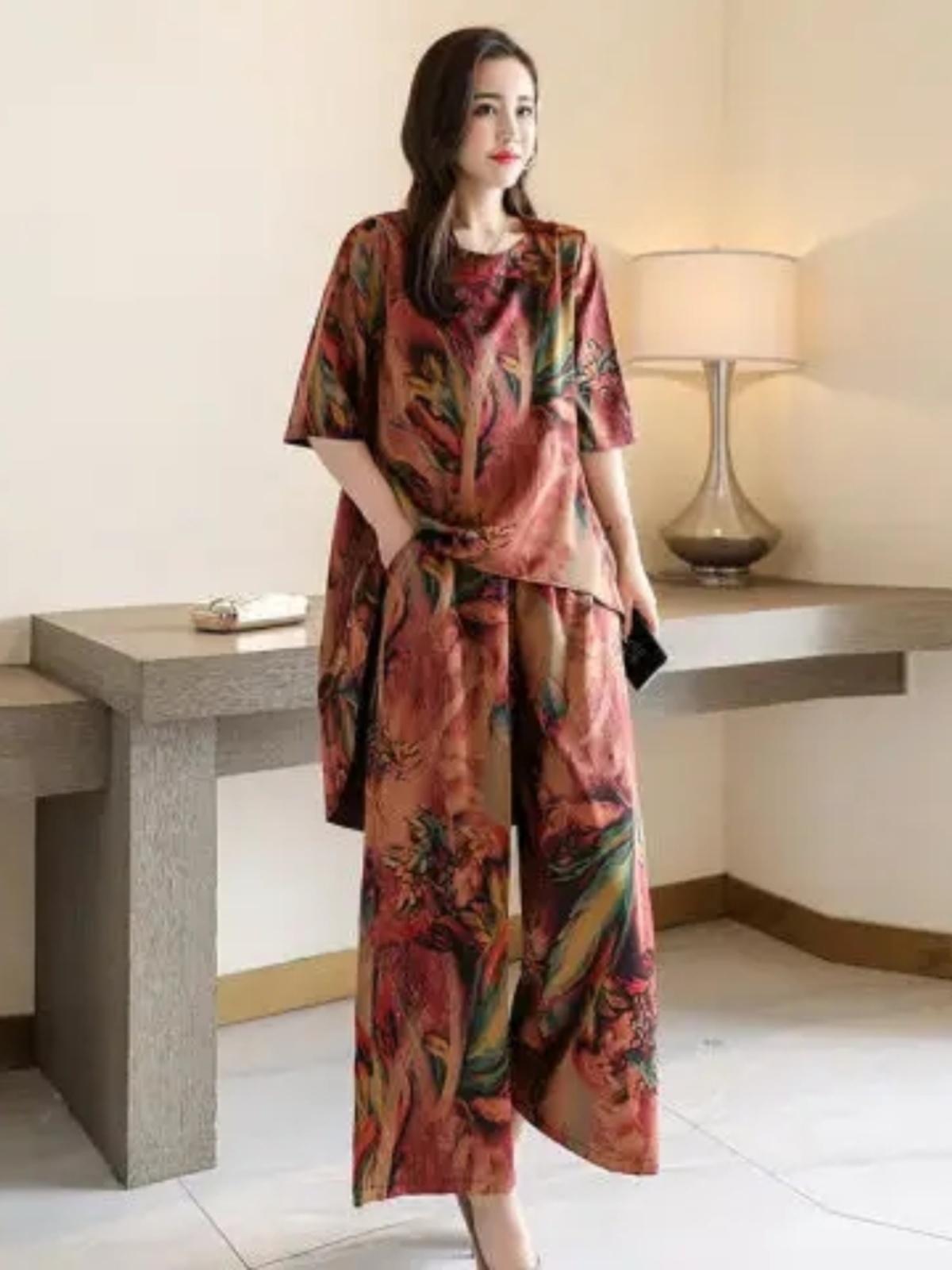 Fashionable Printed Short Slee - огляд і ціна Women Fashion Over The Years